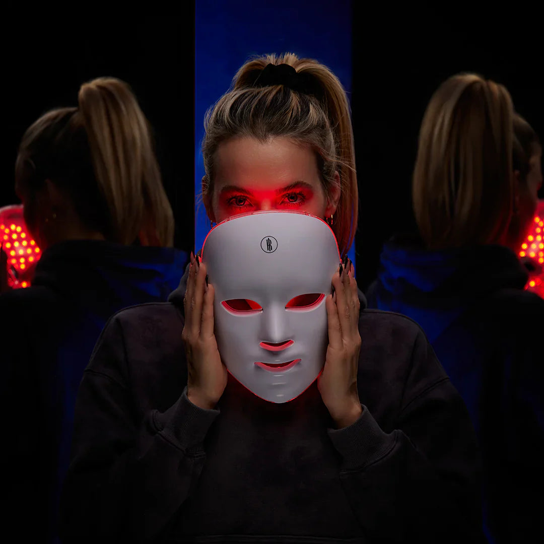 Lumora™ LED Red Light Therapy Mask + Neck Attachment Included – Anti-Aging & Skin Rejuvenation
