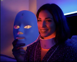 Lumora™ LED Red Light Therapy Mask + Neck Attachment Included – Anti-Aging & Skin Rejuvenation